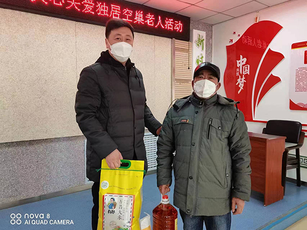 慰问空巢老人4.jpg